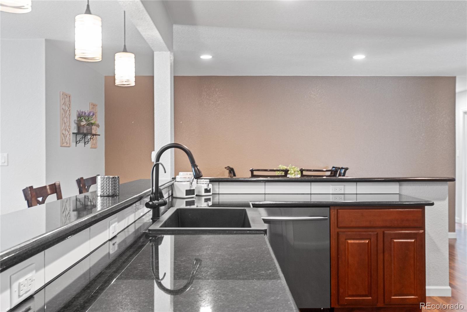 MLS Image #7 for 3647 w grand avenue,littleton, Colorado