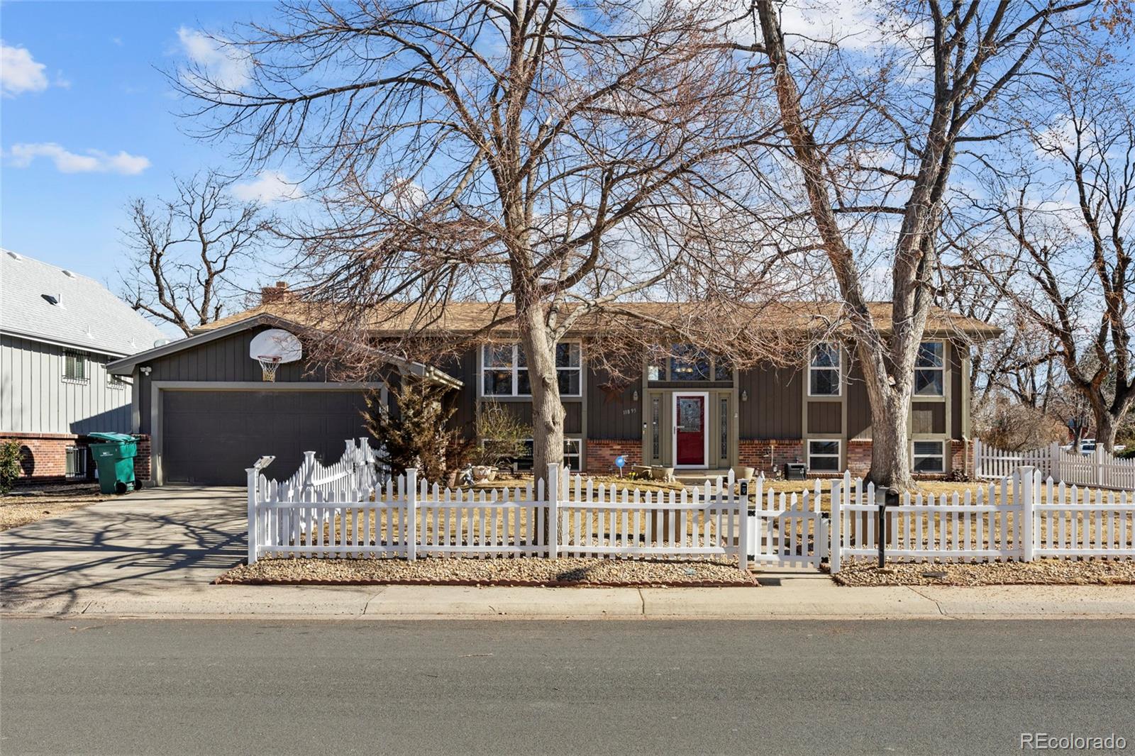 MLS Image #1 for 11895 e louisiana avenue,aurora, Colorado