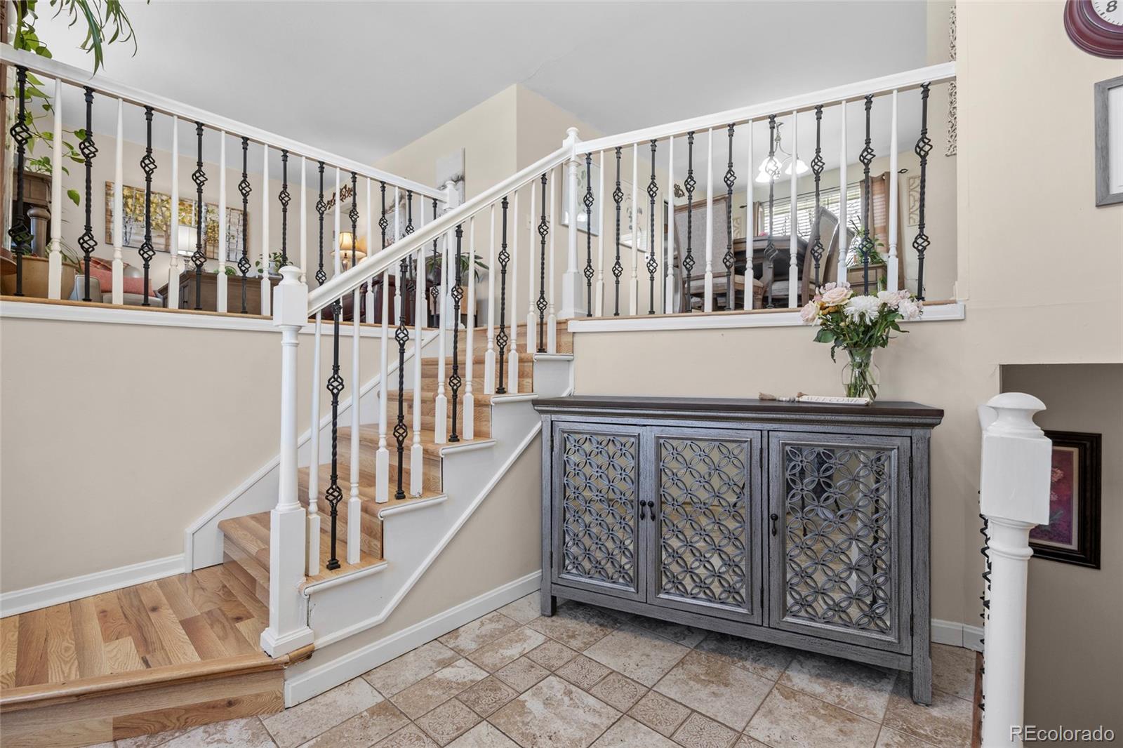 MLS Image #4 for 11895 e louisiana avenue,aurora, Colorado