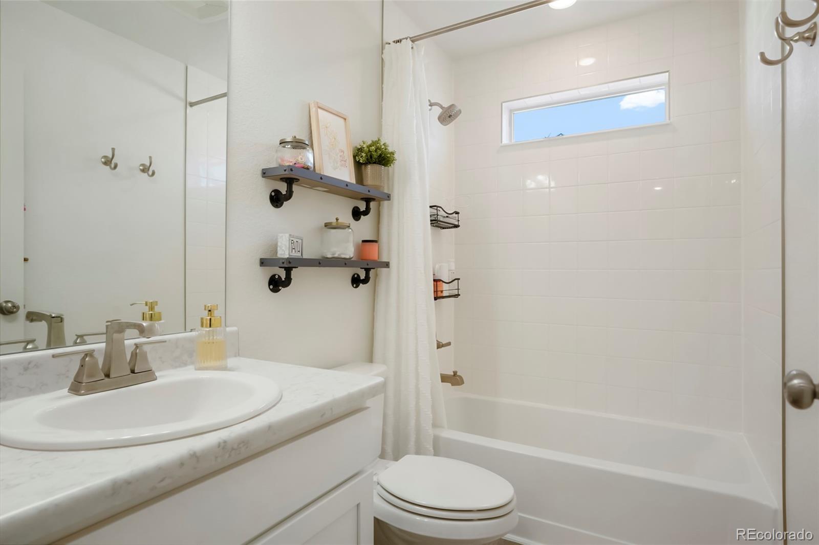 MLS Image #13 for 10562  truckee street,commerce city, Colorado
