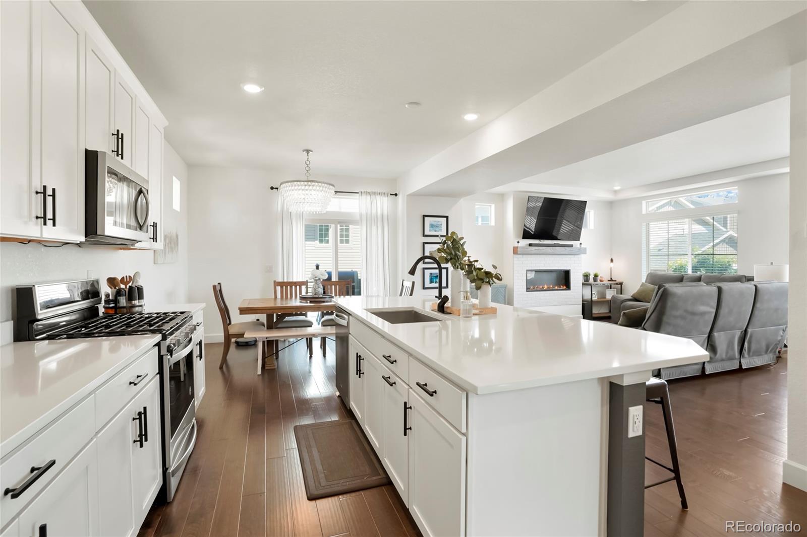 MLS Image #6 for 10562  truckee street,commerce city, Colorado