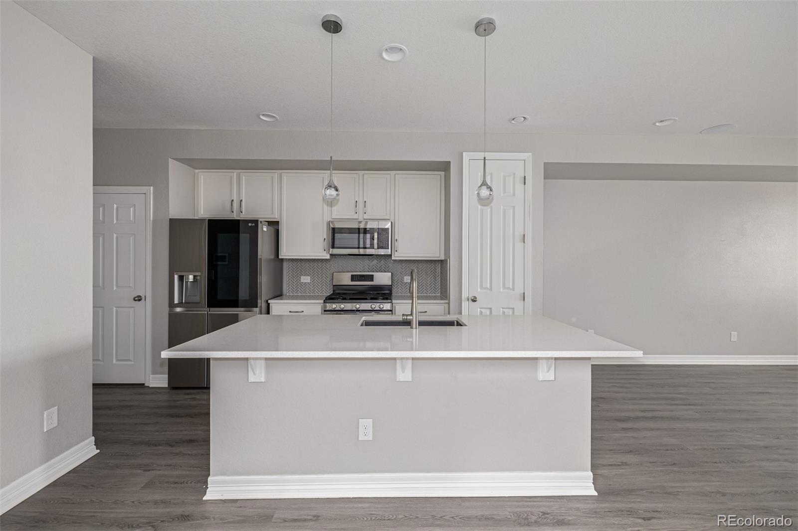 MLS Image #7 for 9612  reunion parkway,commerce city, Colorado