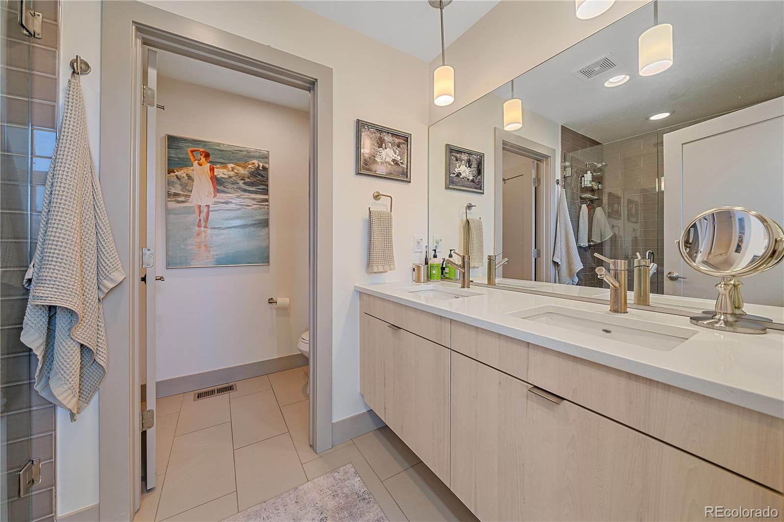 MLS Image #11 for 2413  court place,denver, Colorado