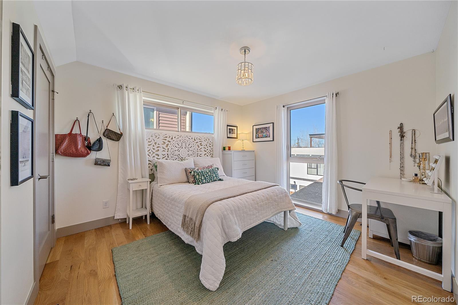 MLS Image #13 for 2413  court place,denver, Colorado