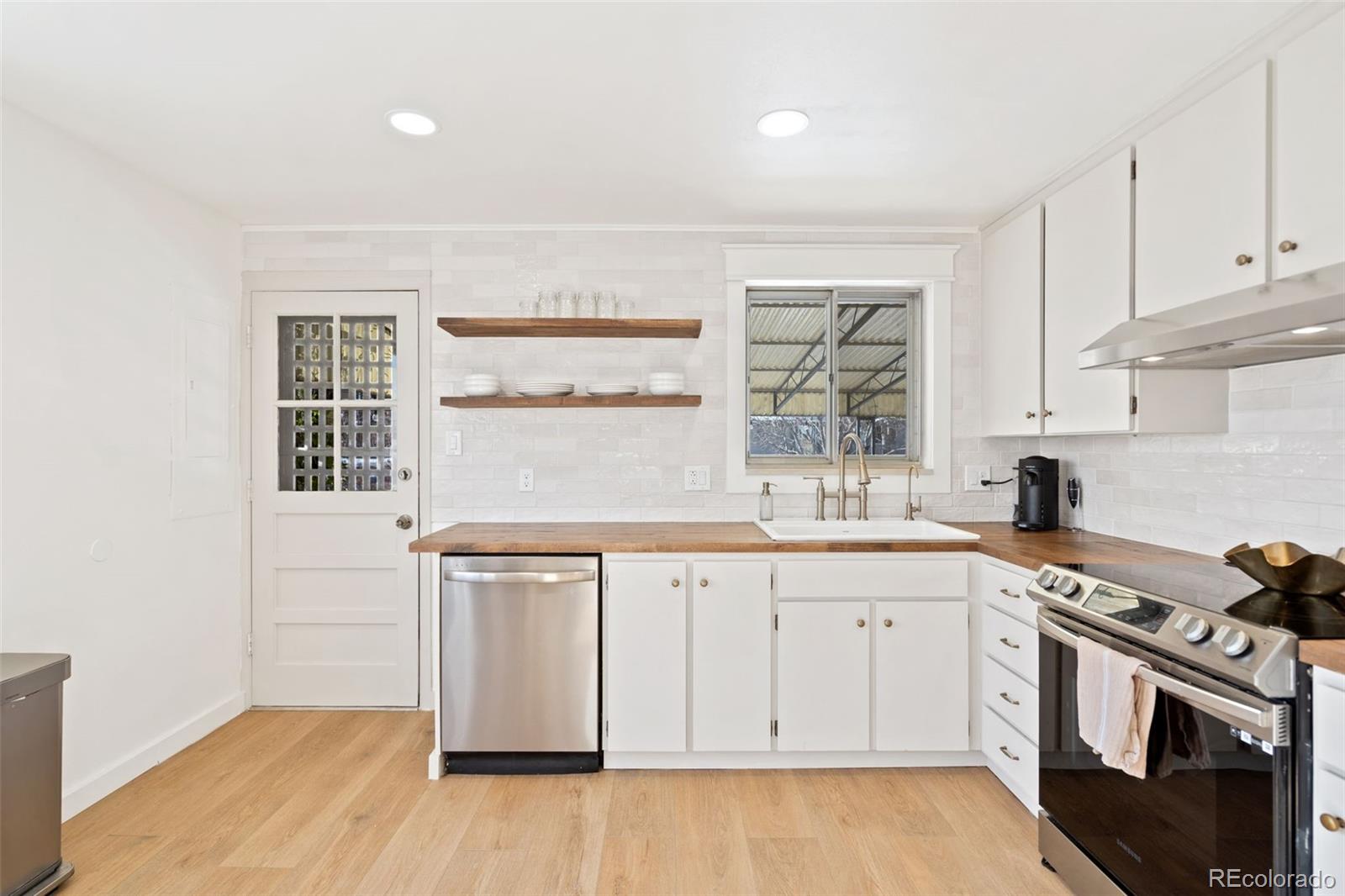 MLS Image #9 for 4222  friar lane,colorado springs, Colorado
