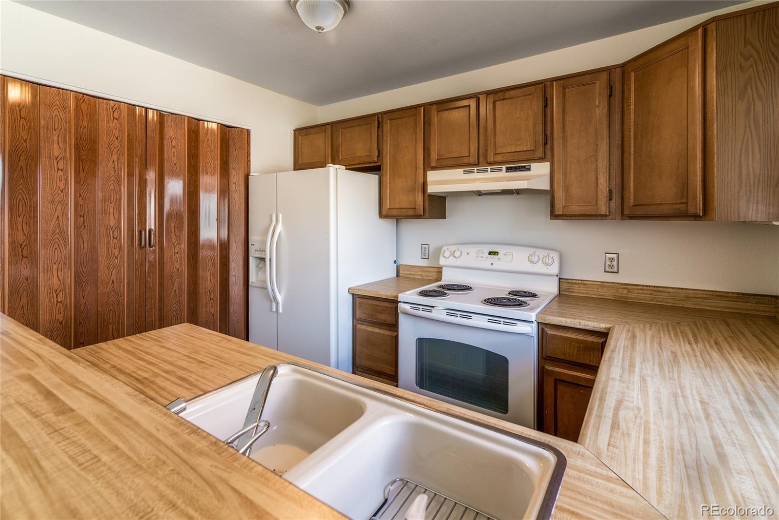 MLS Image #11 for 9713 w chatfield avenue c,littleton, Colorado