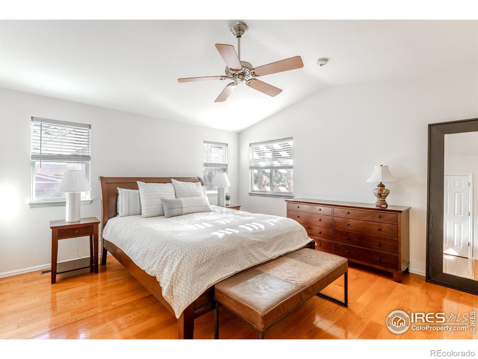 MLS Image #14 for 5334  owens street,arvada, Colorado