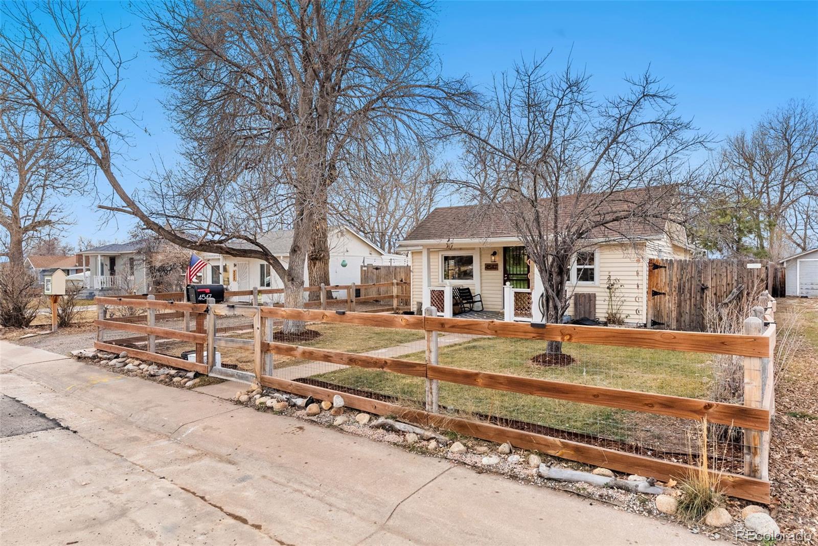 MLS Image #2 for 4547 s lincoln street,englewood, Colorado