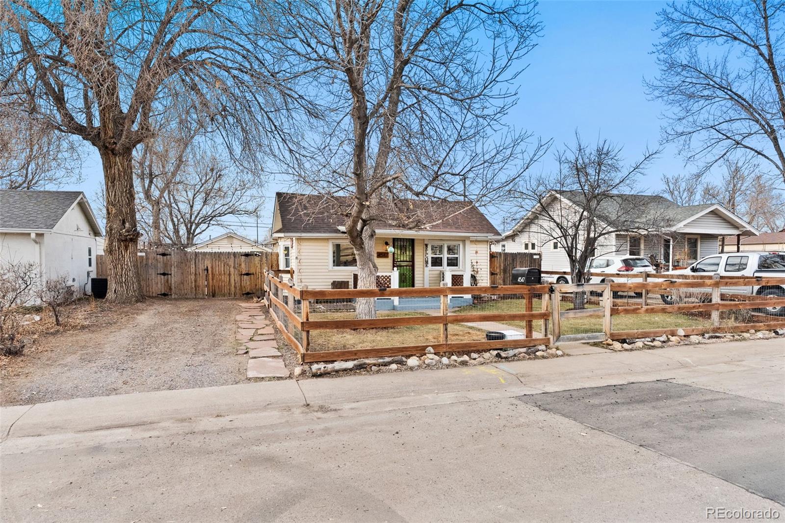MLS Image #3 for 4547 s lincoln street,englewood, Colorado