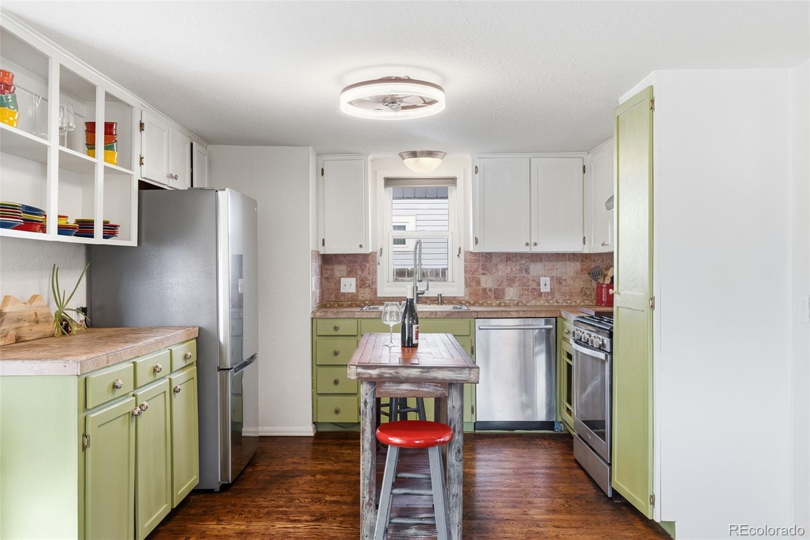 MLS Image #8 for 4547 s lincoln street,englewood, Colorado
