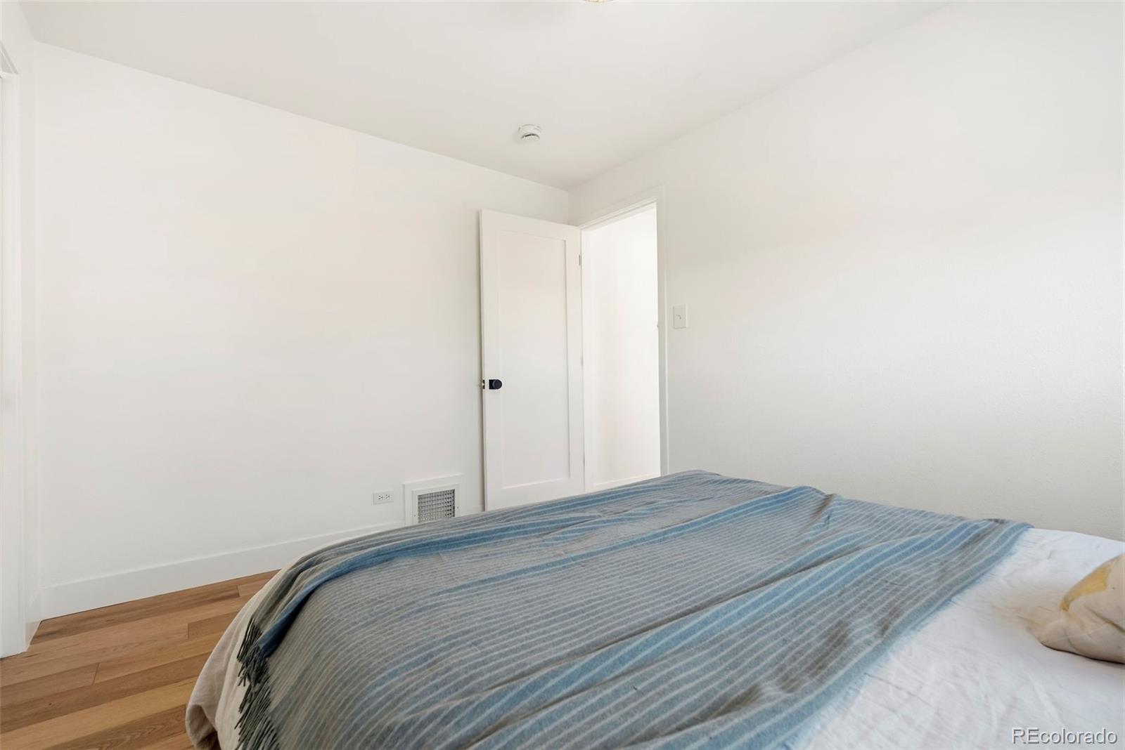 MLS Image #16 for 1370  rosemary street,denver, Colorado