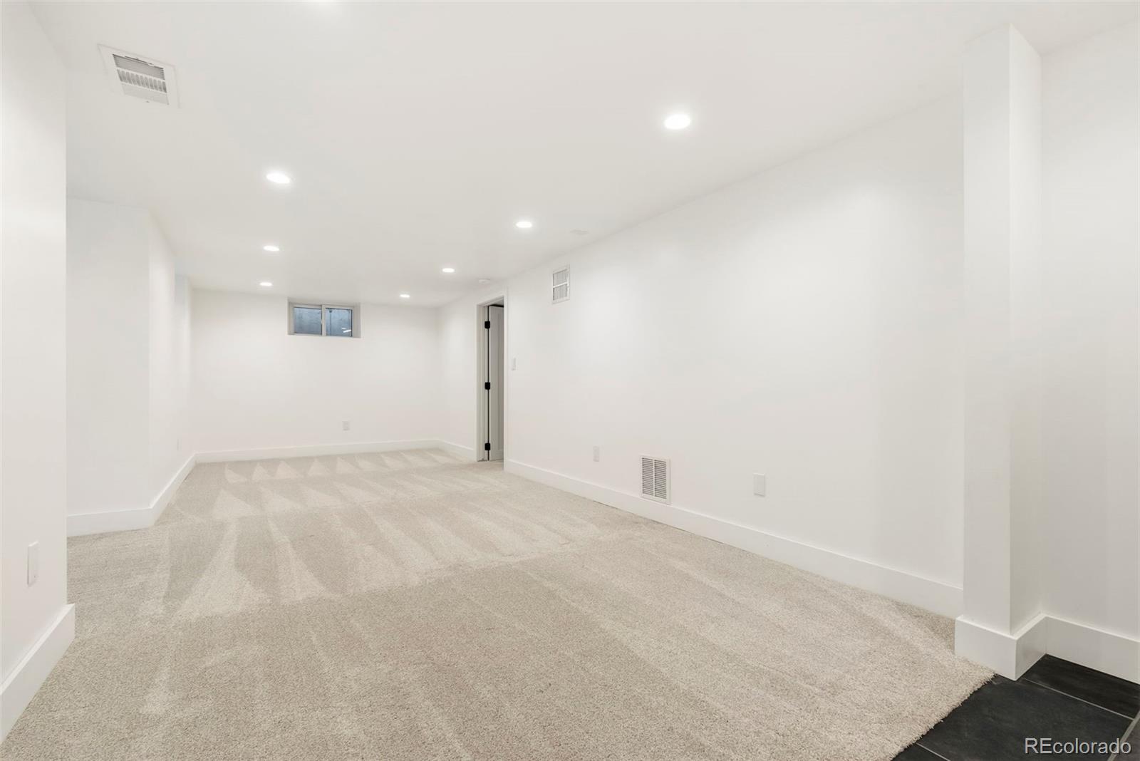 MLS Image #26 for 1370  rosemary street,denver, Colorado
