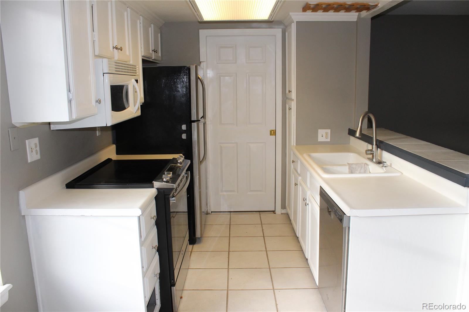MLS Image #6 for 2010 s hannibal street c,aurora, Colorado