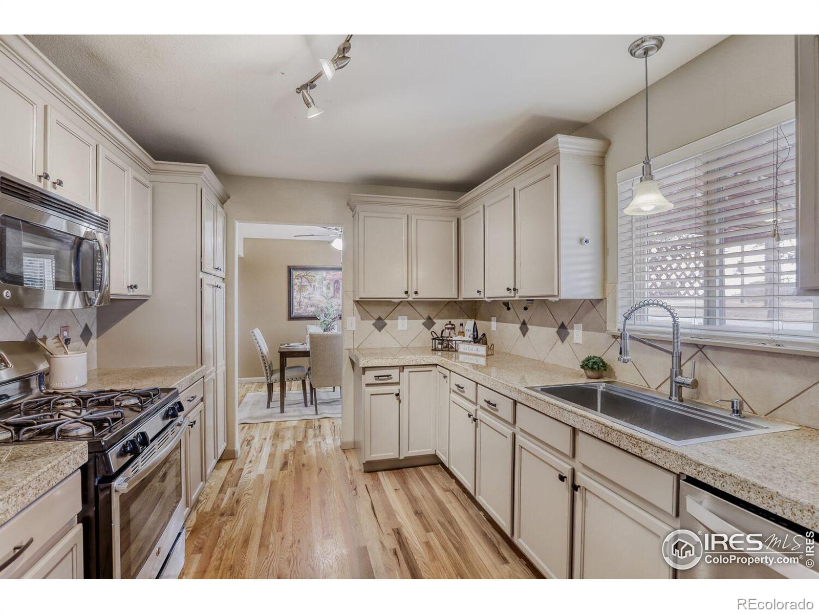 MLS Image #6 for 4060  montmorency place,loveland, Colorado