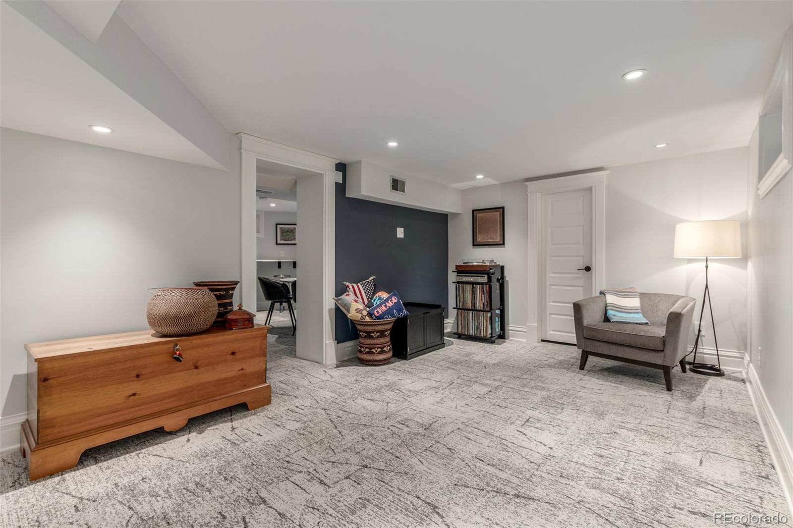 MLS Image #23 for 234 s emerson street,denver, Colorado