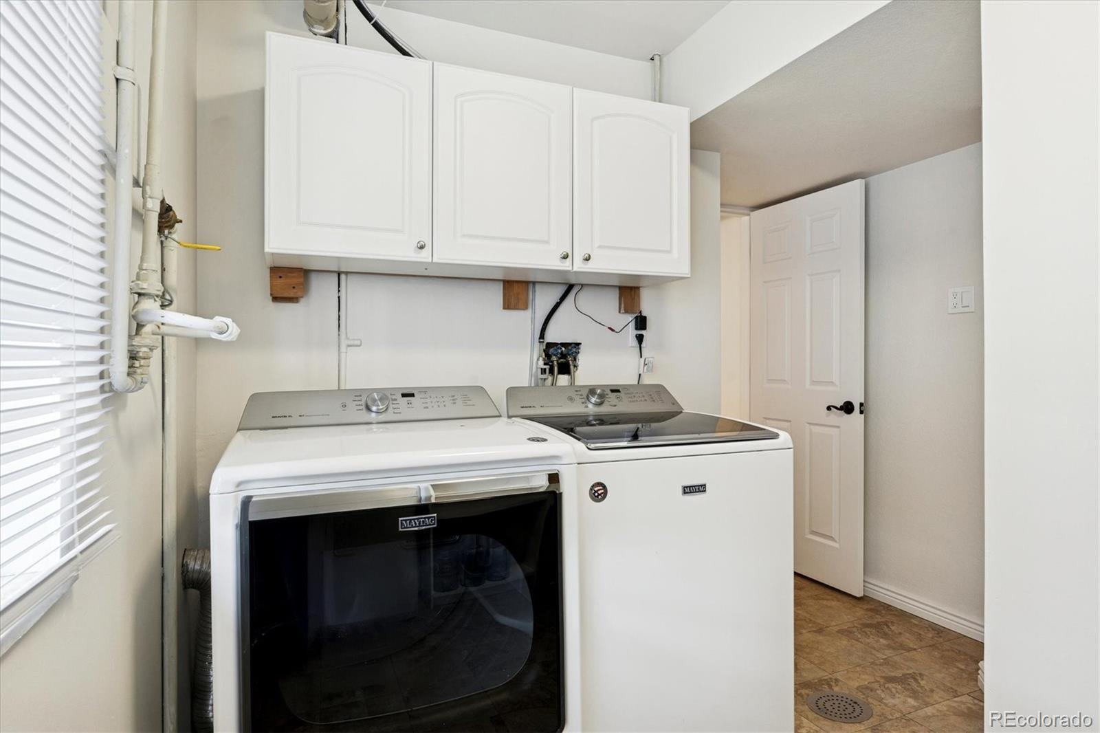 MLS Image #18 for 3752 s helena way,aurora, Colorado