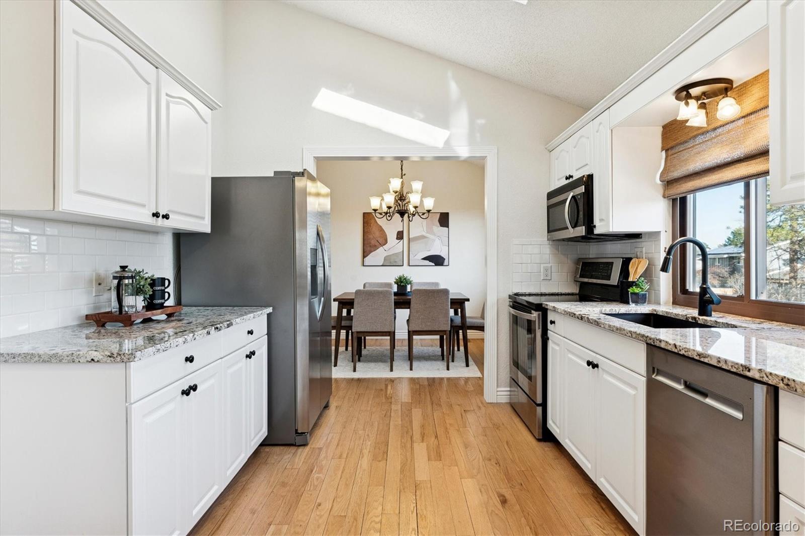 MLS Image #4 for 3752 s helena way,aurora, Colorado