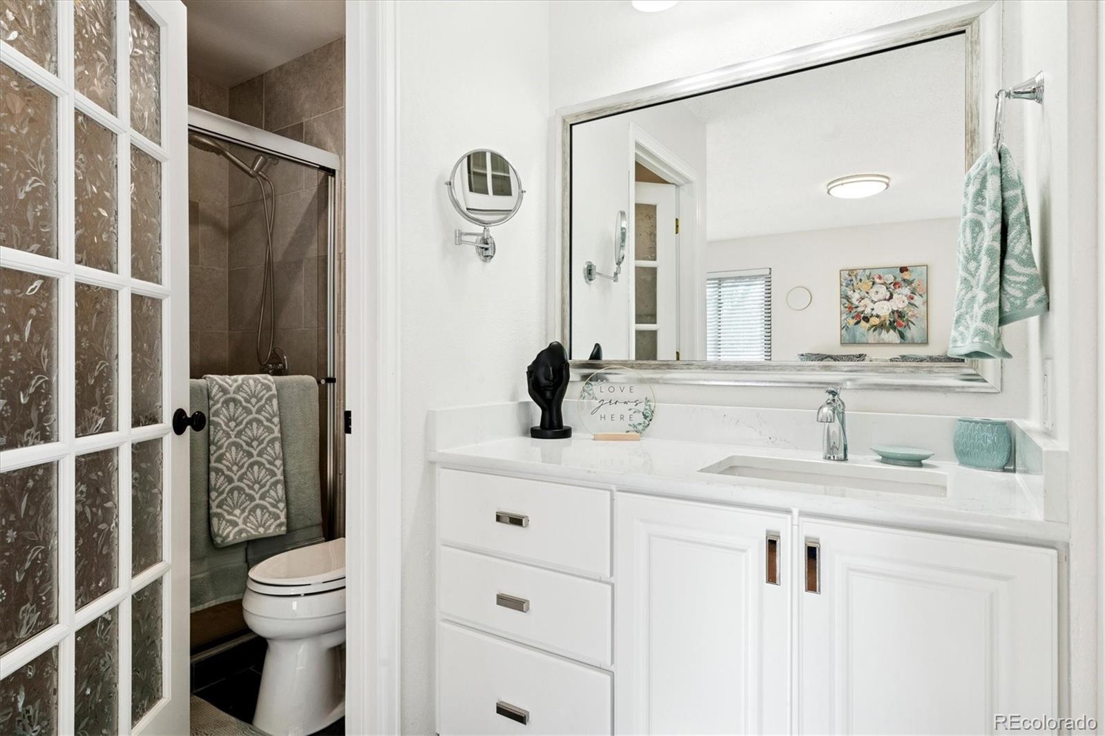 MLS Image #8 for 3752 s helena way,aurora, Colorado