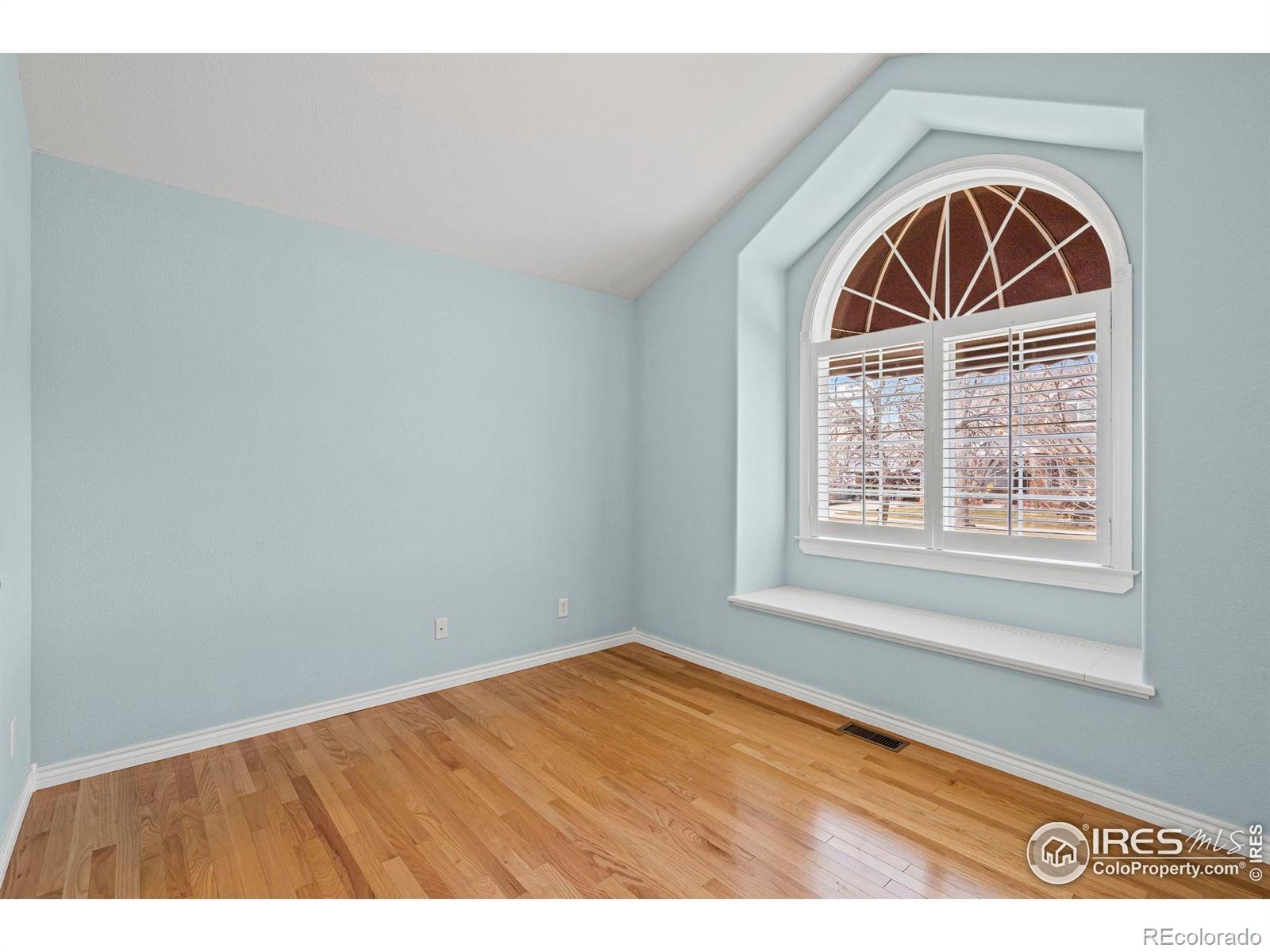 MLS Image #14 for 3450  laplata avenue,loveland, Colorado