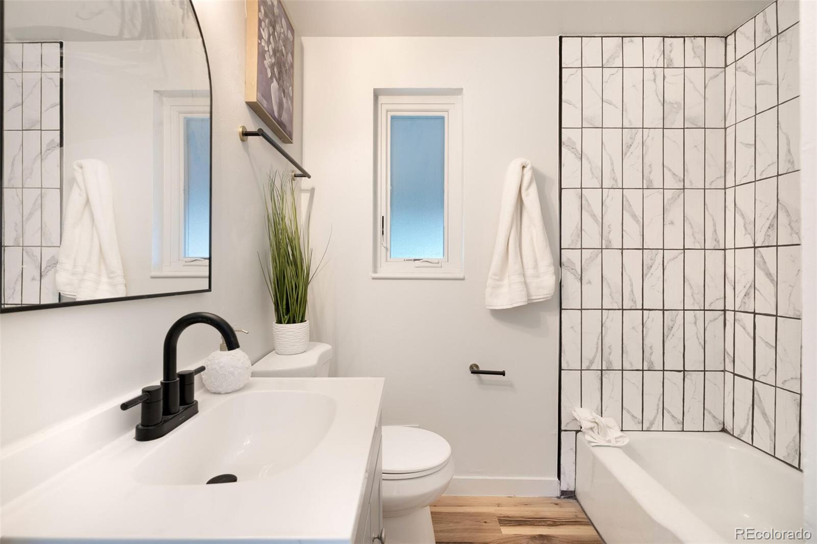 MLS Image #10 for 556  empire street,aurora, Colorado