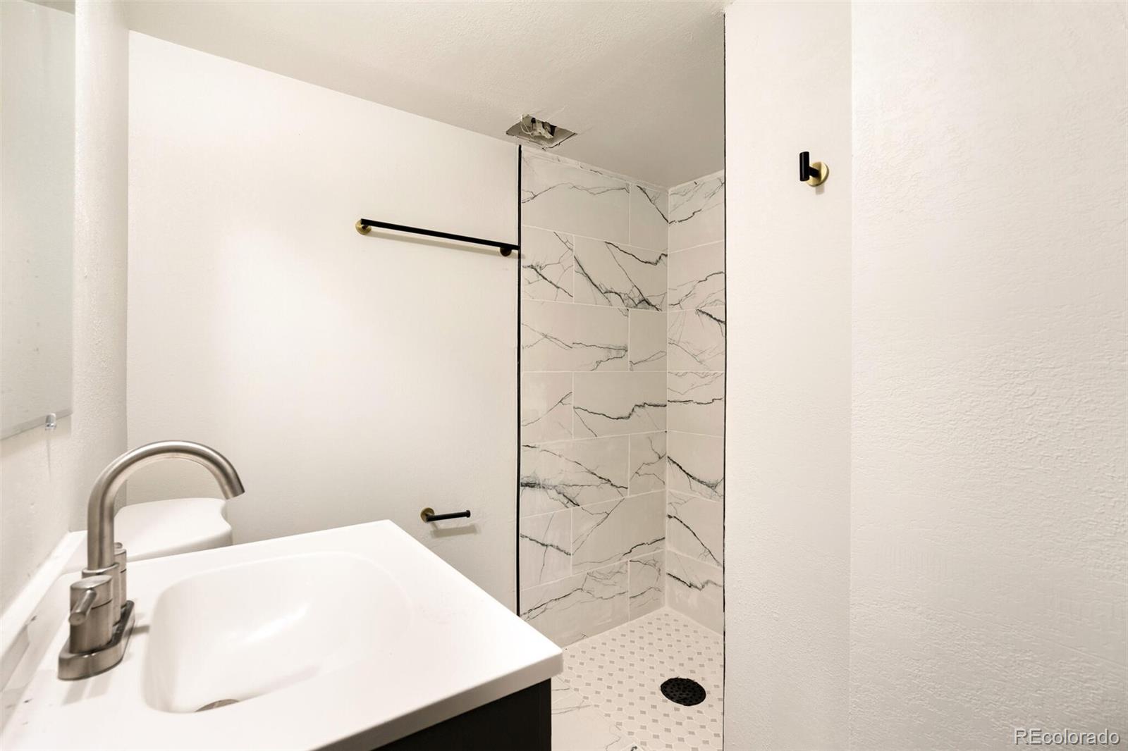 MLS Image #14 for 556  empire street,aurora, Colorado