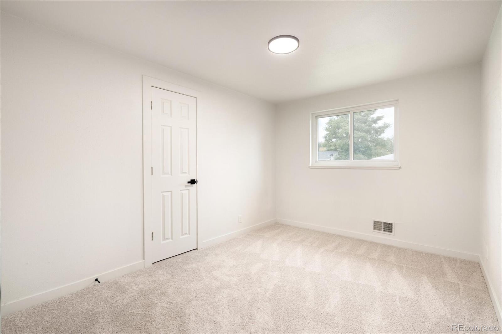MLS Image #18 for 556  empire street,aurora, Colorado