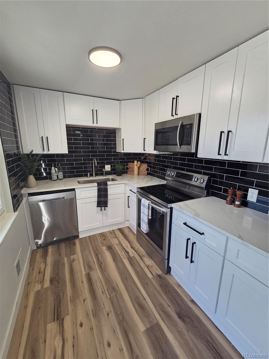 MLS Image #5 for 556  empire street,aurora, Colorado