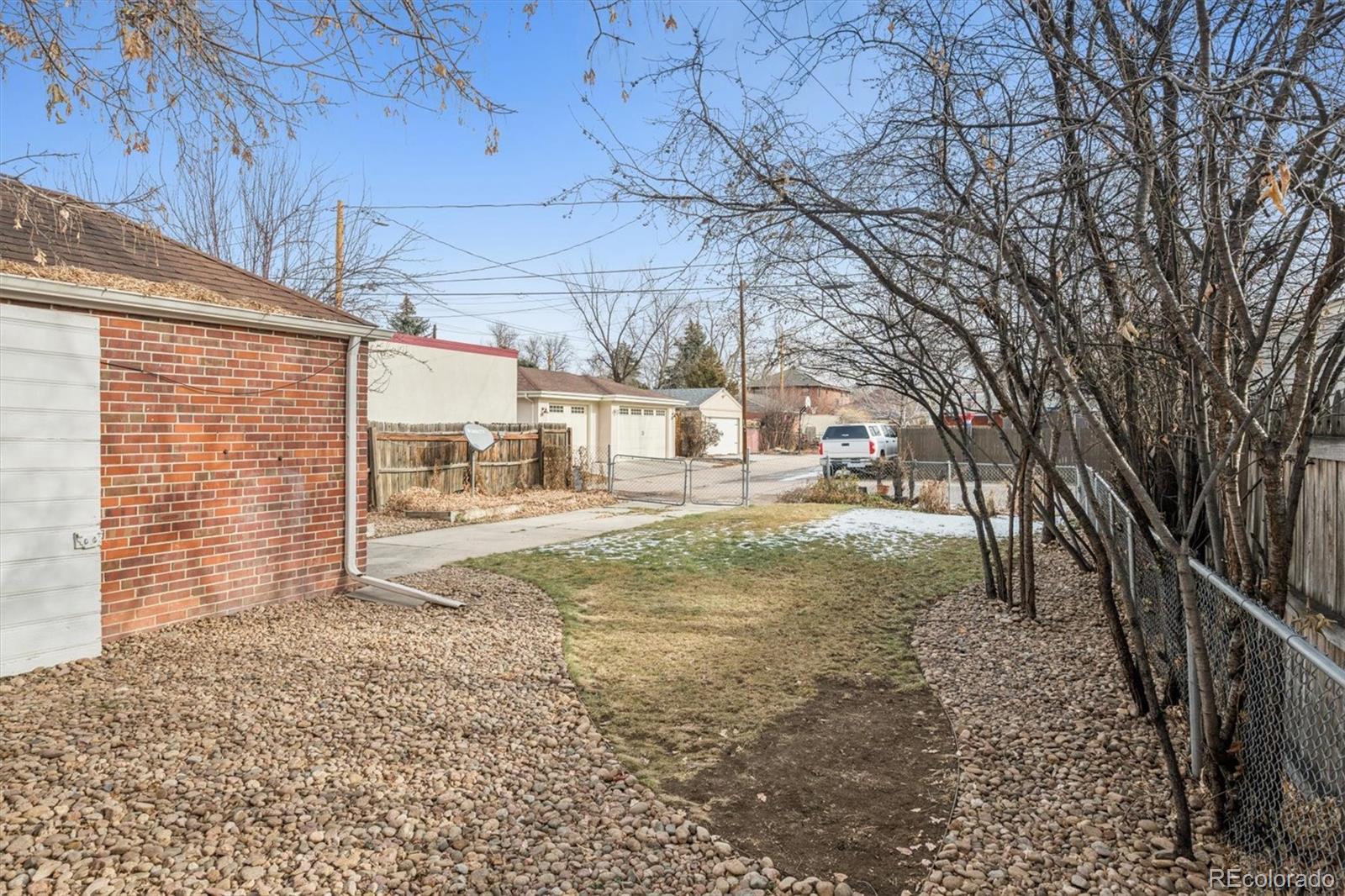 MLS Image #20 for 1826  bellaire street,denver, Colorado