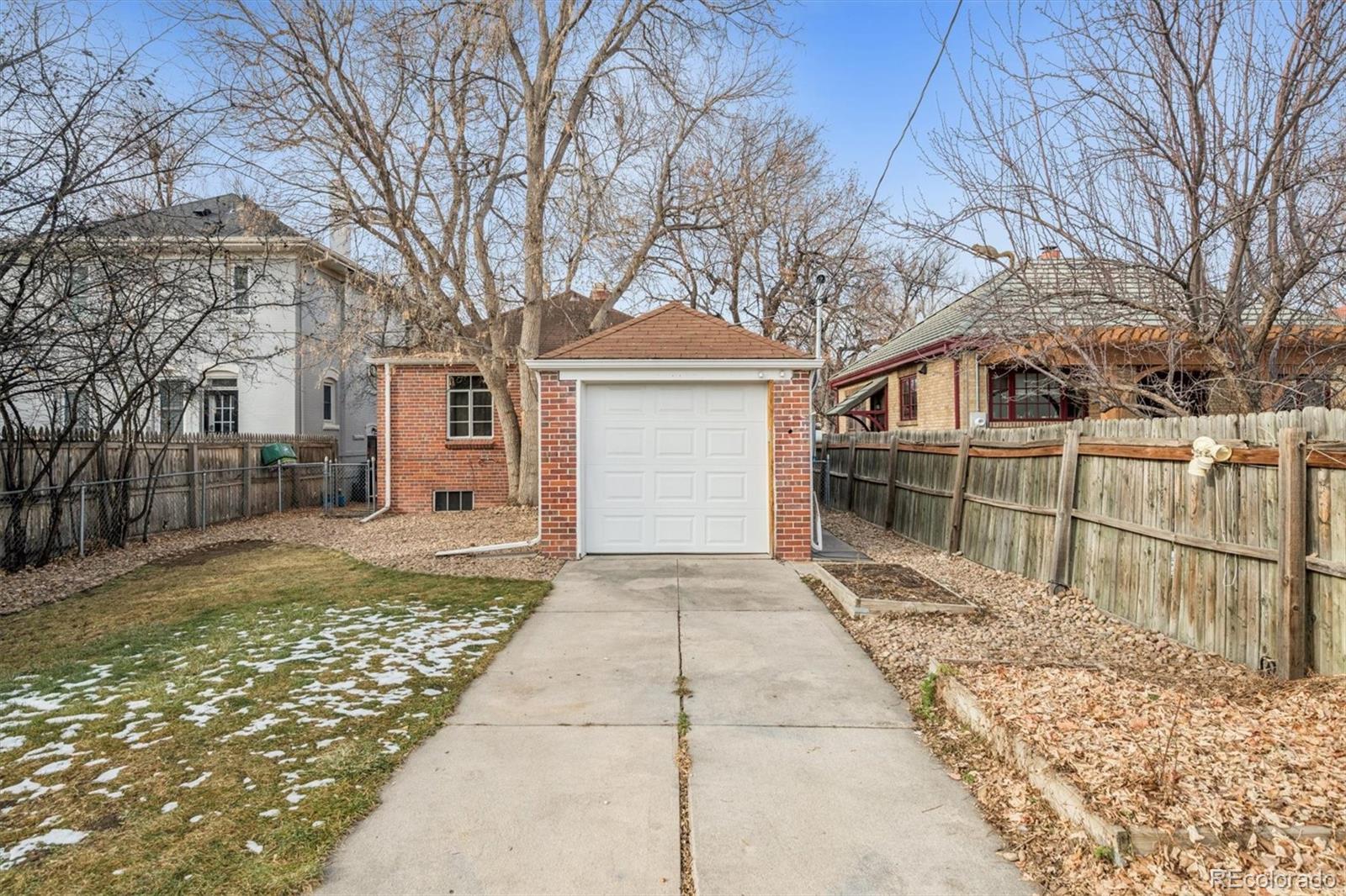 MLS Image #22 for 1826  bellaire street,denver, Colorado