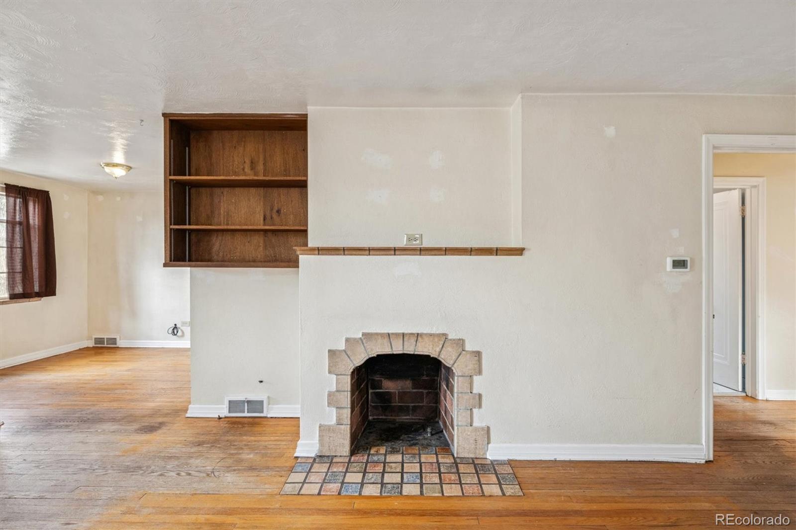MLS Image #3 for 1826  bellaire street,denver, Colorado