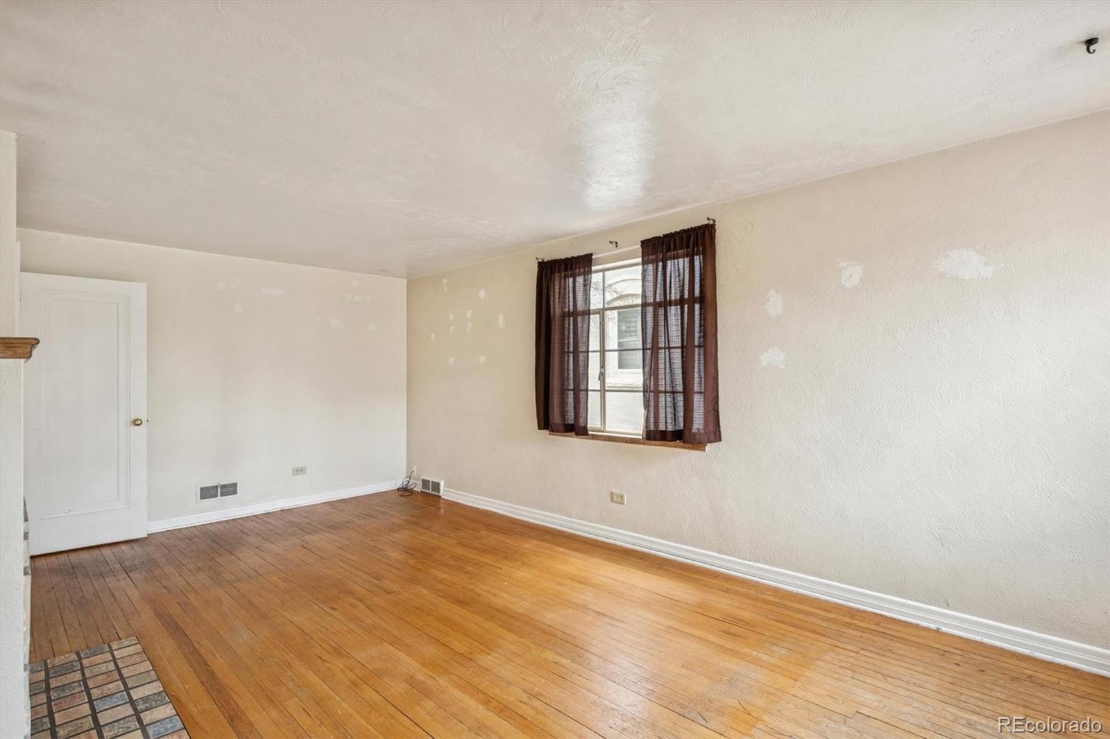 MLS Image #6 for 1826  bellaire street,denver, Colorado