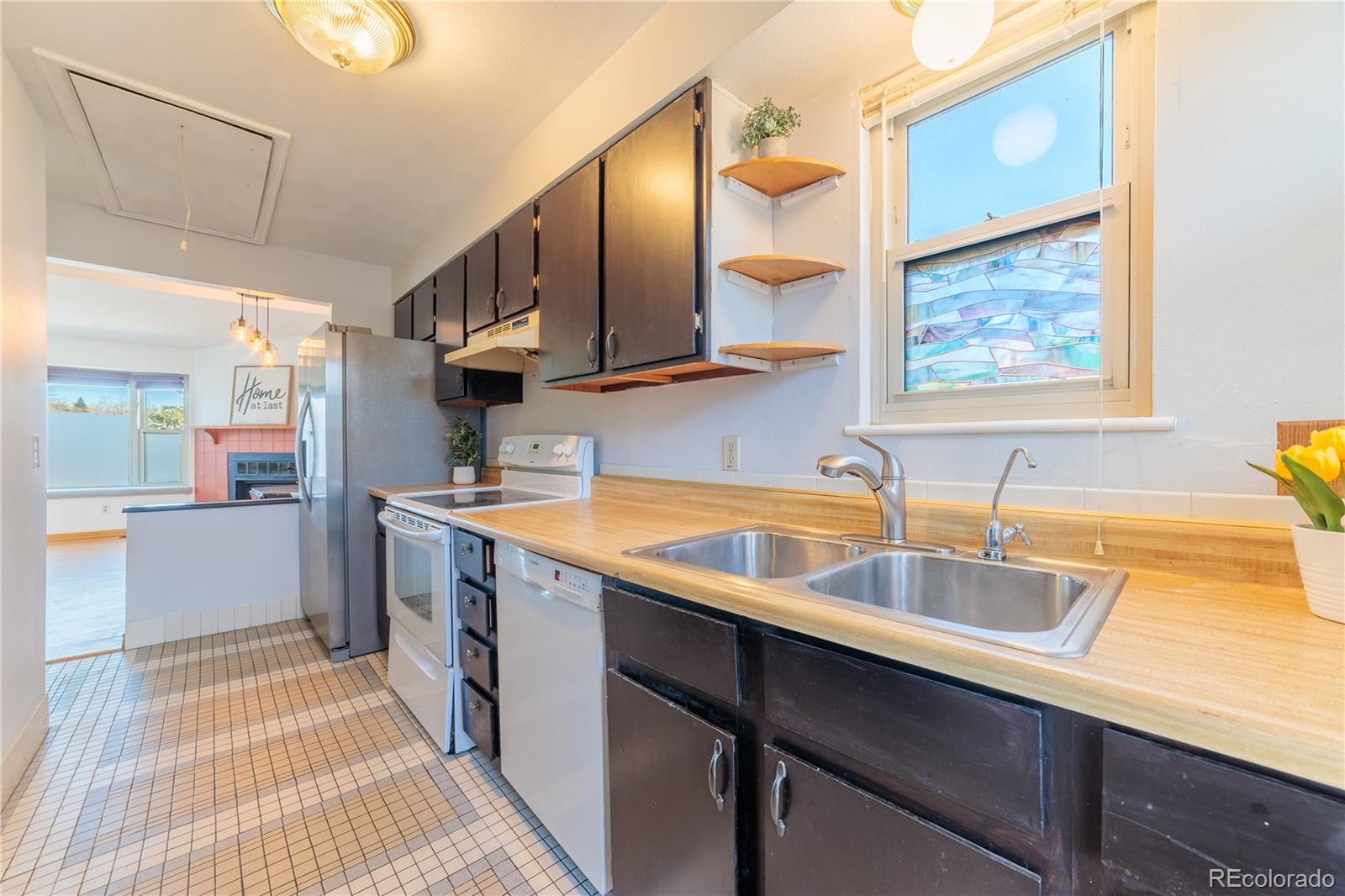 MLS Image #14 for 8212  washington street 21,denver, Colorado
