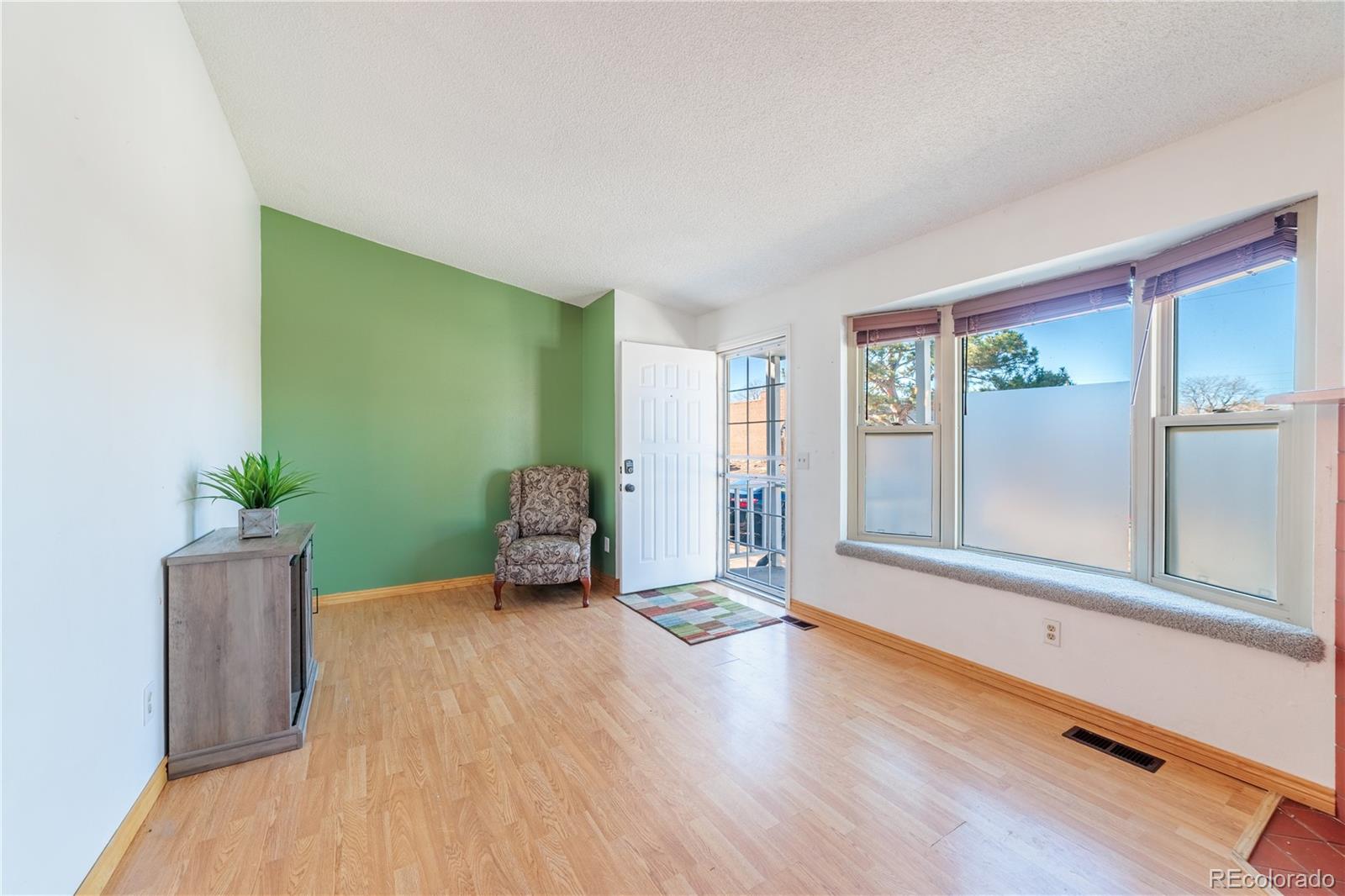 MLS Image #8 for 8212  washington street 21,denver, Colorado