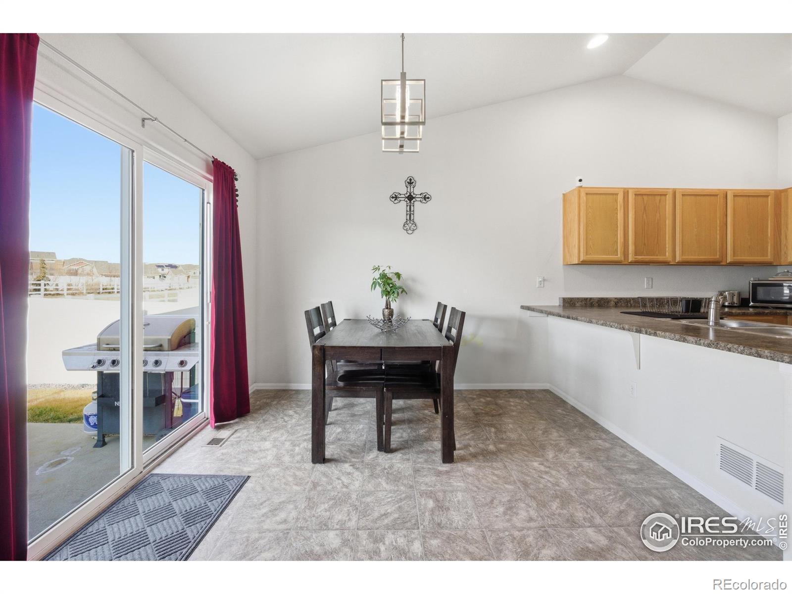 MLS Image #8 for 1409  87th avenue,greeley, Colorado