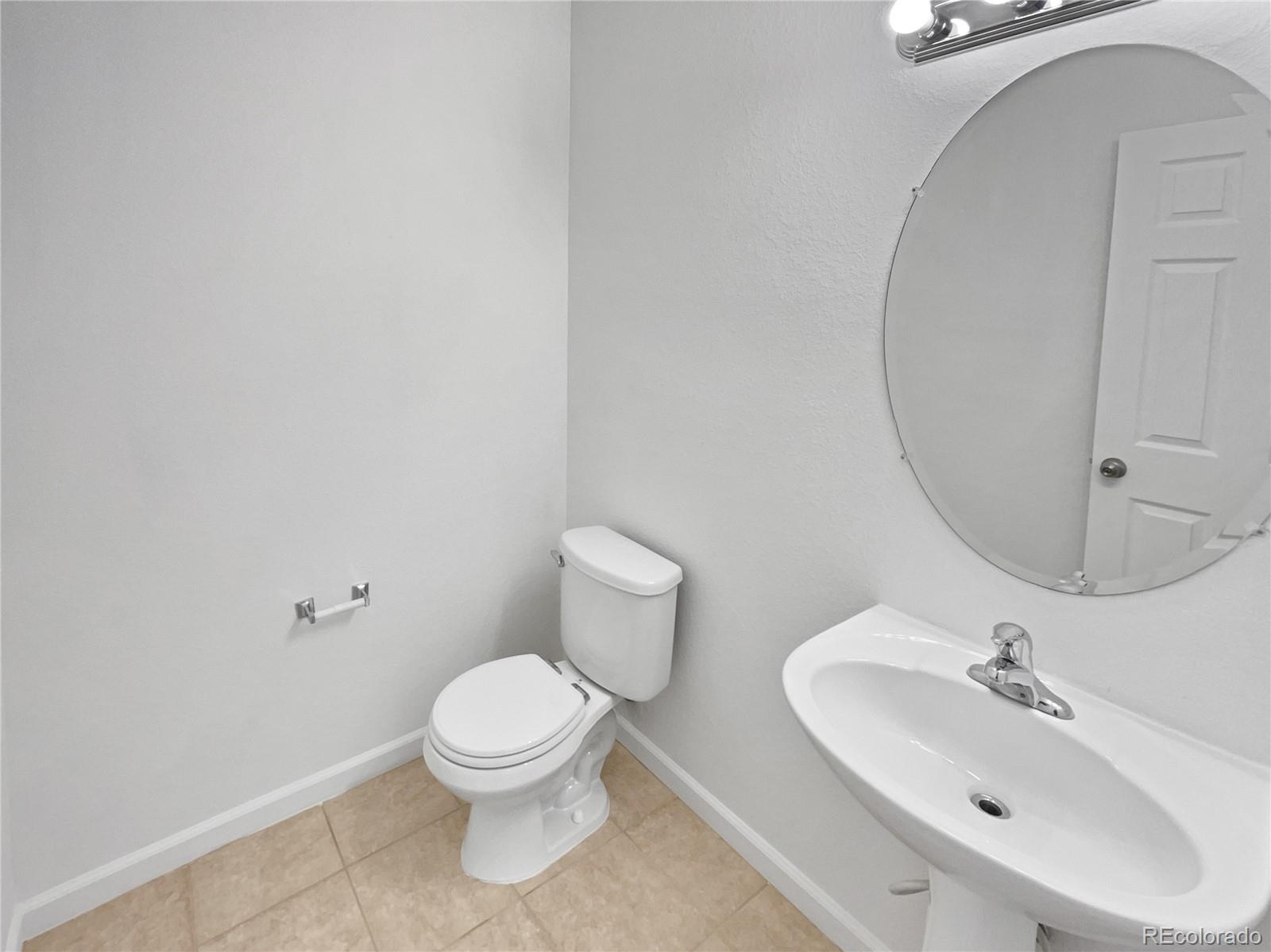 MLS Image #15 for 5014 s shawnee street,aurora, Colorado