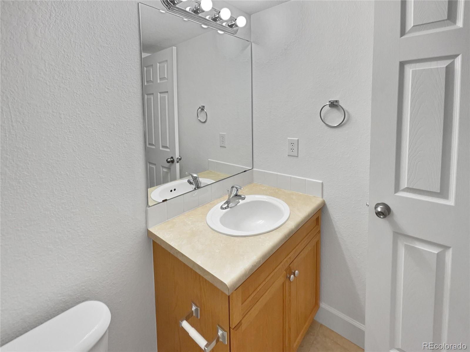 MLS Image #37 for 5014 s shawnee street,aurora, Colorado