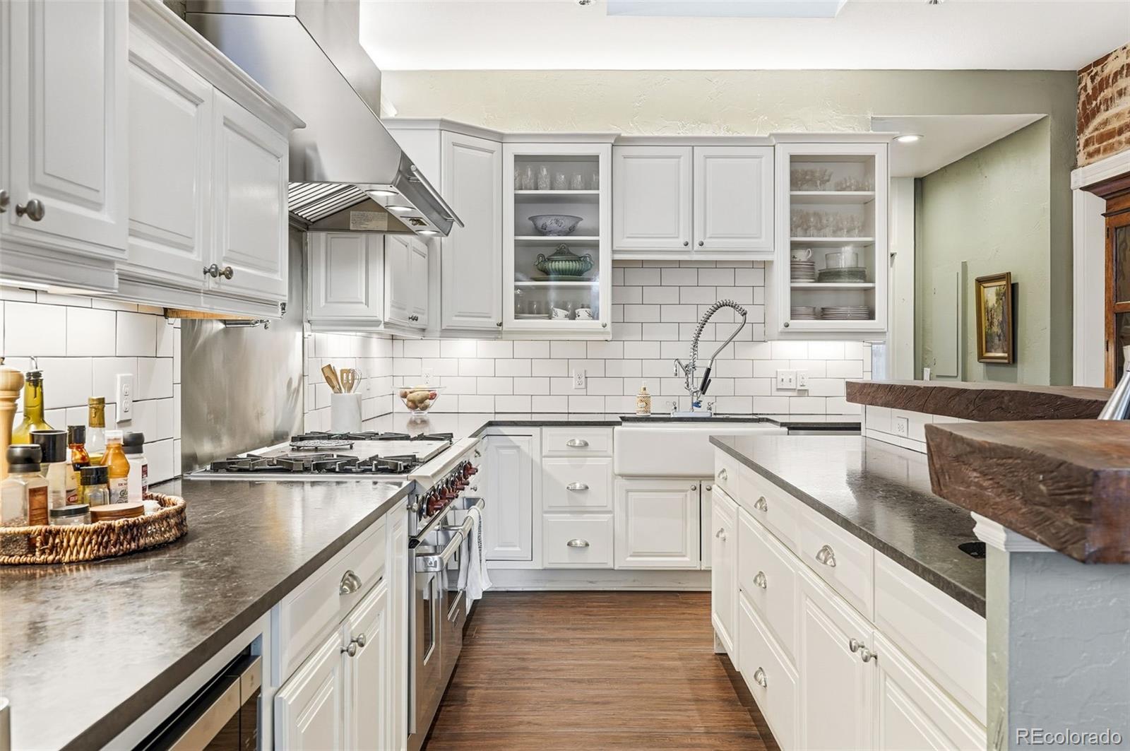 MLS Image #14 for 1304  olive street,denver, Colorado