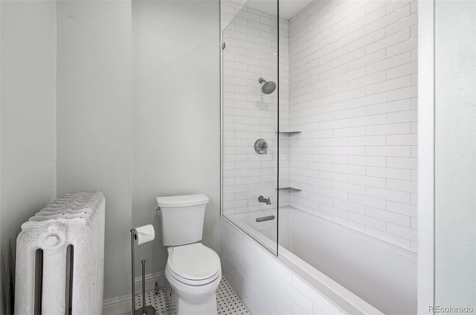 MLS Image #40 for 1304  olive street,denver, Colorado