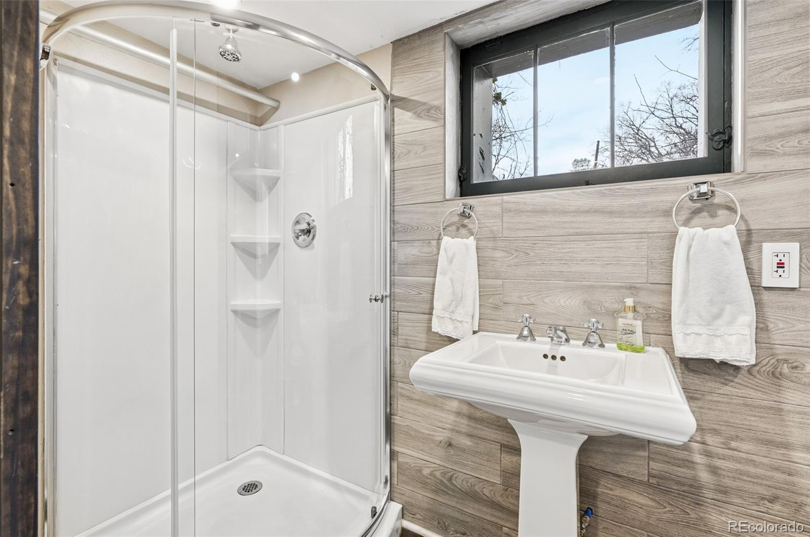 MLS Image #45 for 1304  olive street,denver, Colorado