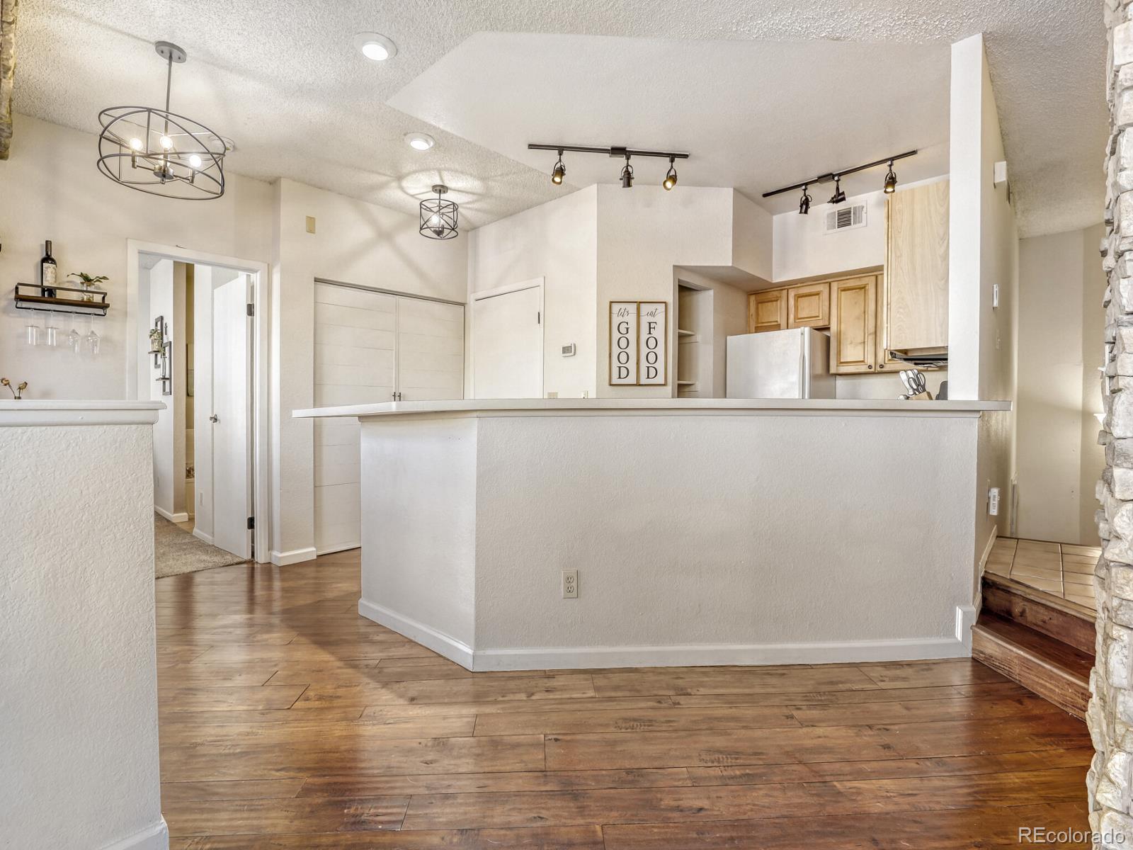 MLS Image #6 for 6001 s yosemite street c207,greenwood village, Colorado