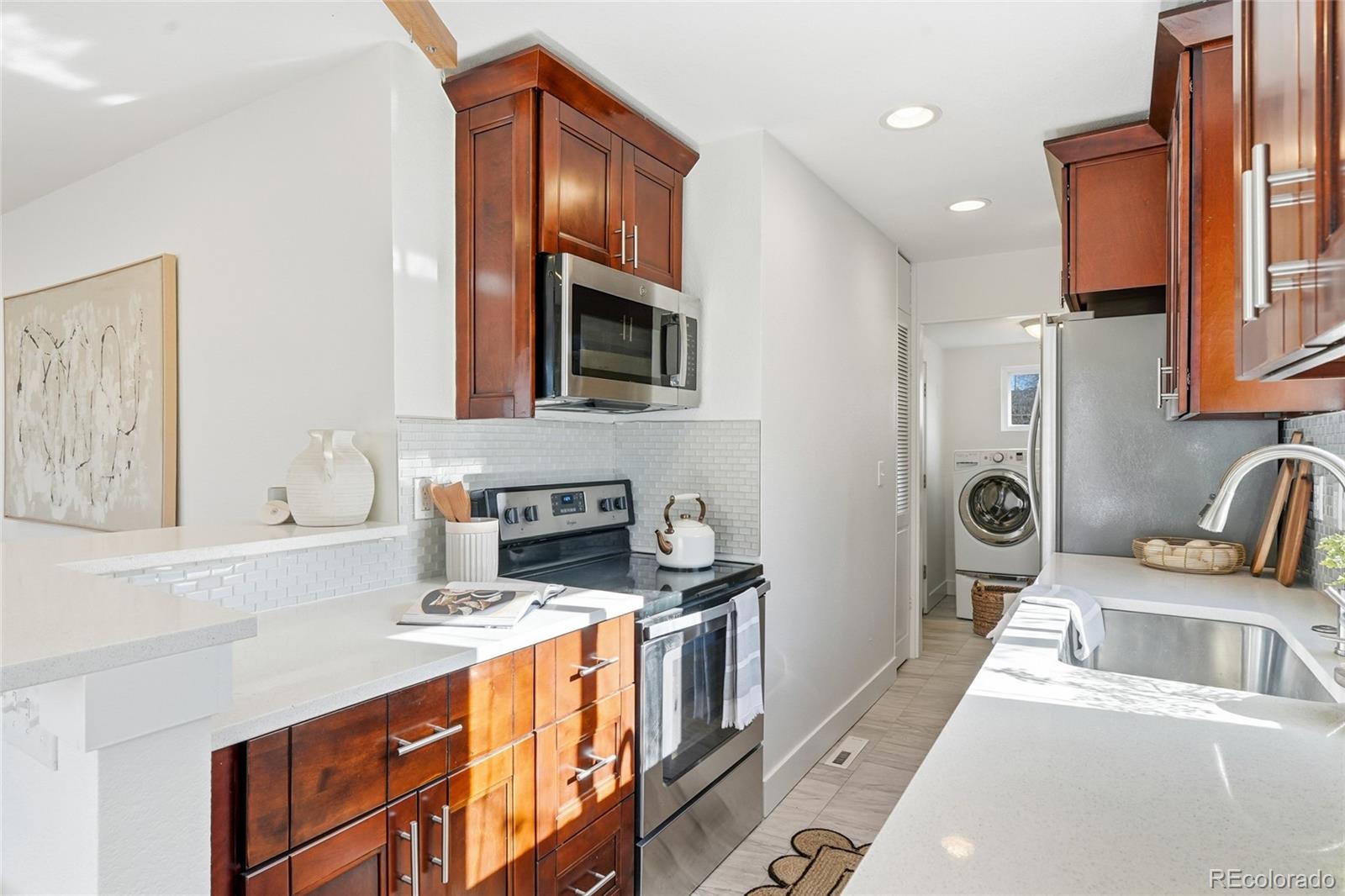 MLS Image #9 for 800  perry street,denver, Colorado