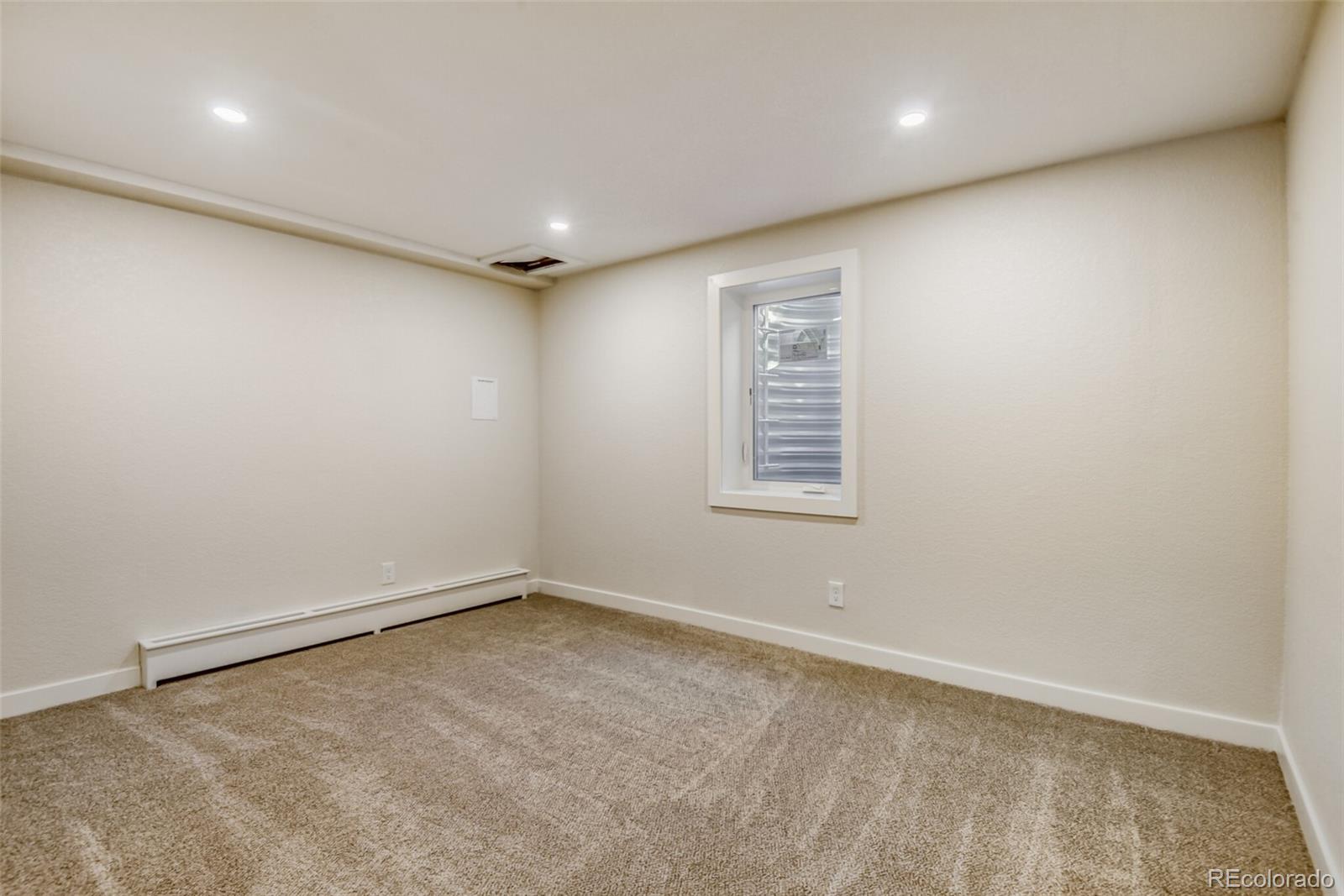MLS Image #16 for 3841 s chase street,denver, Colorado