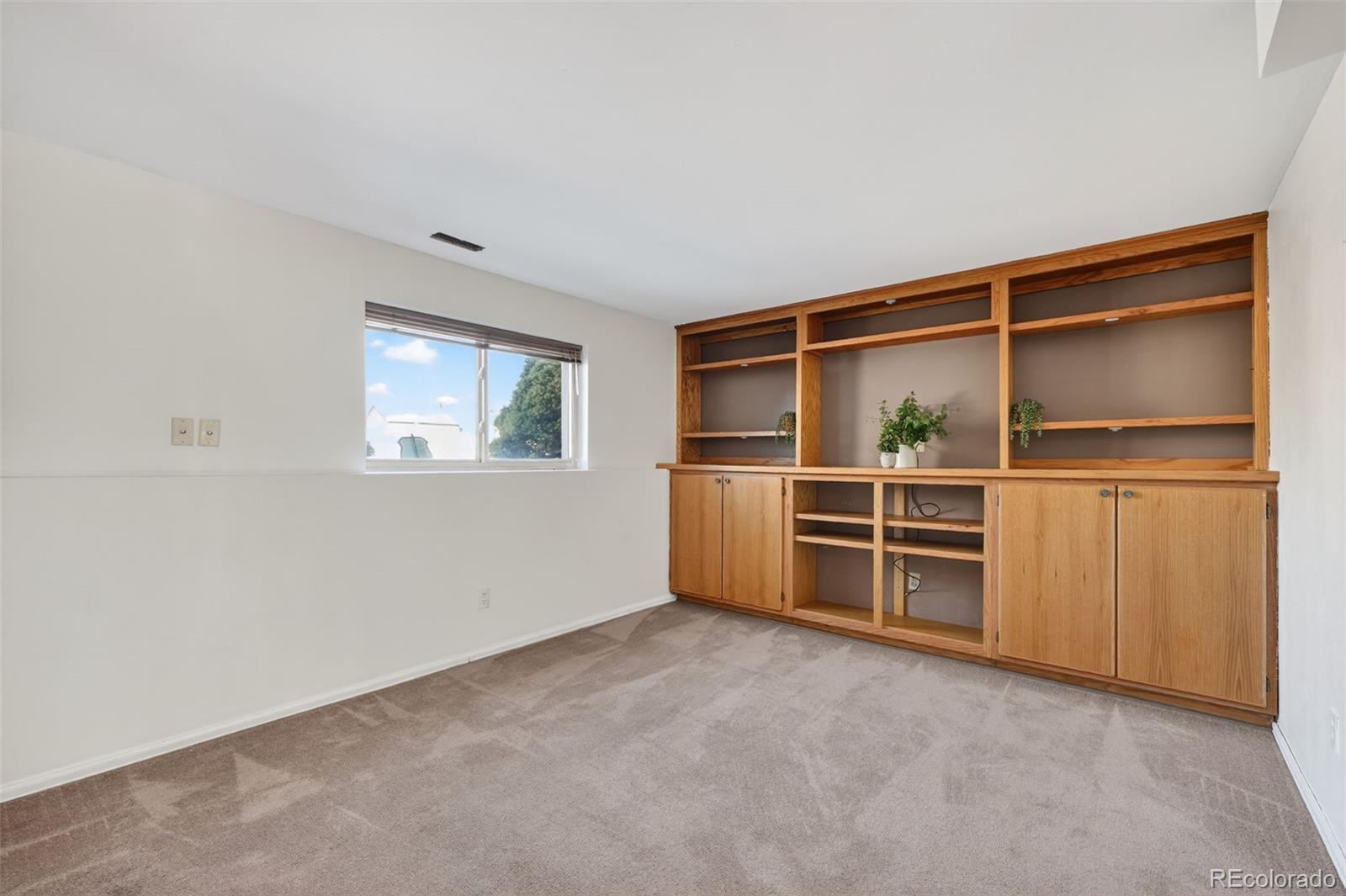 MLS Image #12 for 5015  ivor drive,colorado springs, Colorado
