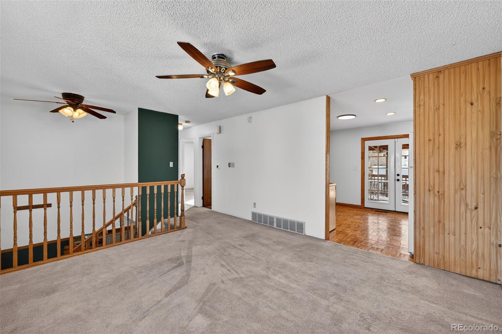 MLS Image #3 for 5015  ivor drive,colorado springs, Colorado