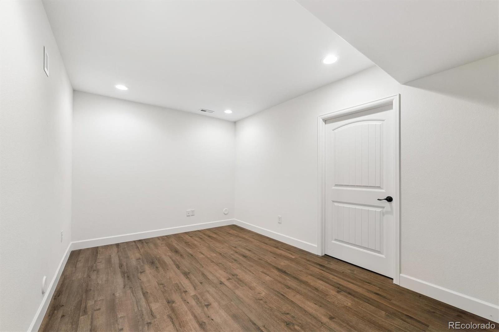 MLS Image #30 for 25412 e quarto place,aurora, Colorado