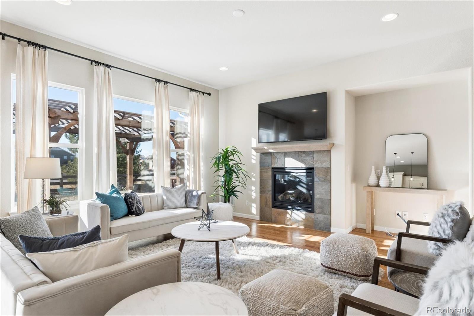 MLS Image #8 for 25412 e quarto place,aurora, Colorado