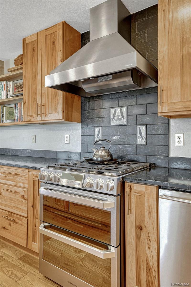 MLS Image #18 for 5560  darien way,colorado springs, Colorado