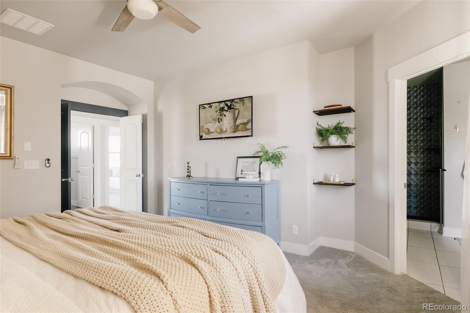 MLS Image #13 for 5191  willow way,denver, Colorado
