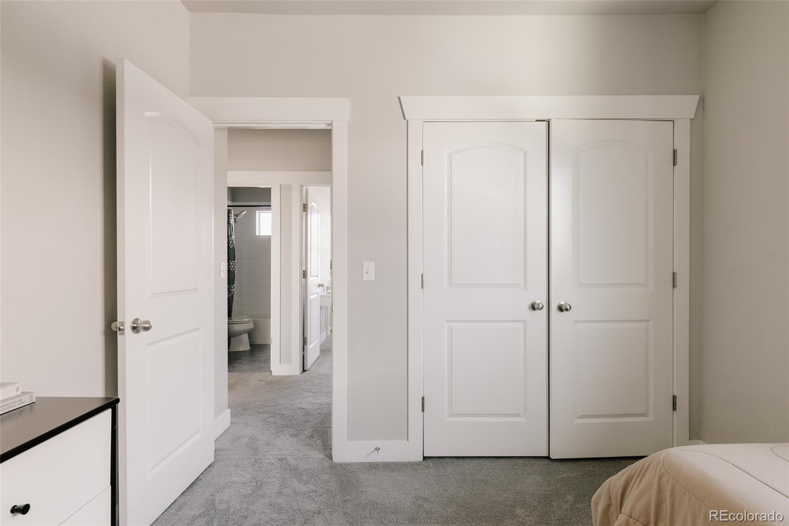 MLS Image #17 for 5191  willow way,denver, Colorado