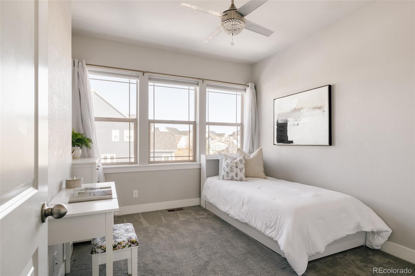MLS Image #18 for 5191  willow way,denver, Colorado